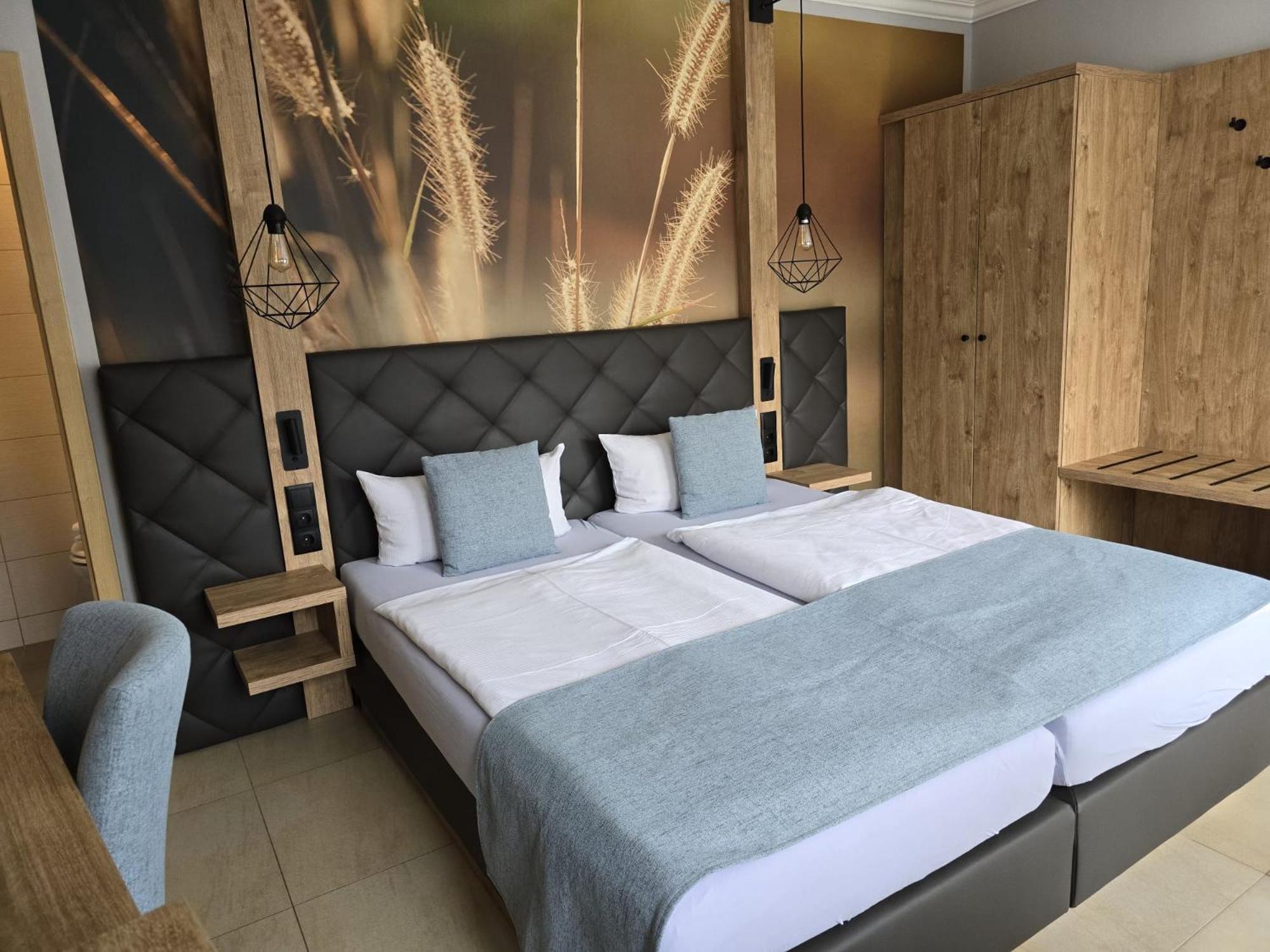 Hotel "Pension Marlis" Garni Reichenberg  Zewnętrze zdjęcie