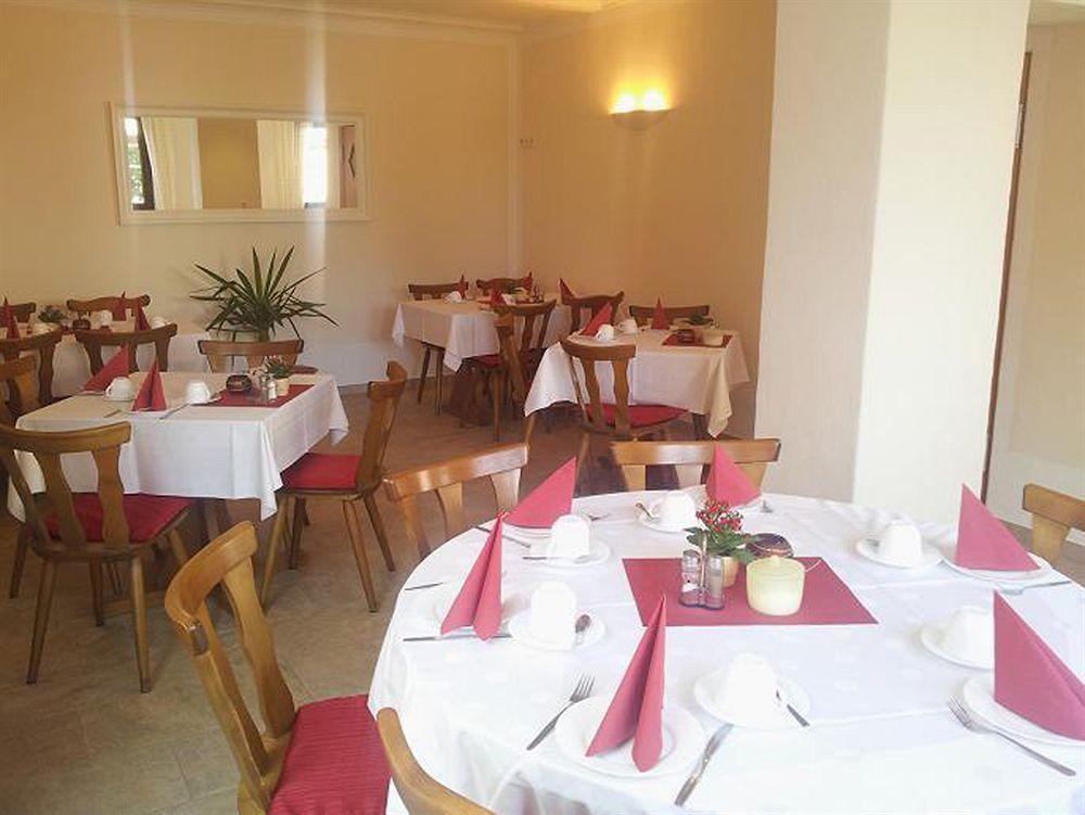 Hotel "Pension Marlis" Garni Reichenberg  Zewnętrze zdjęcie